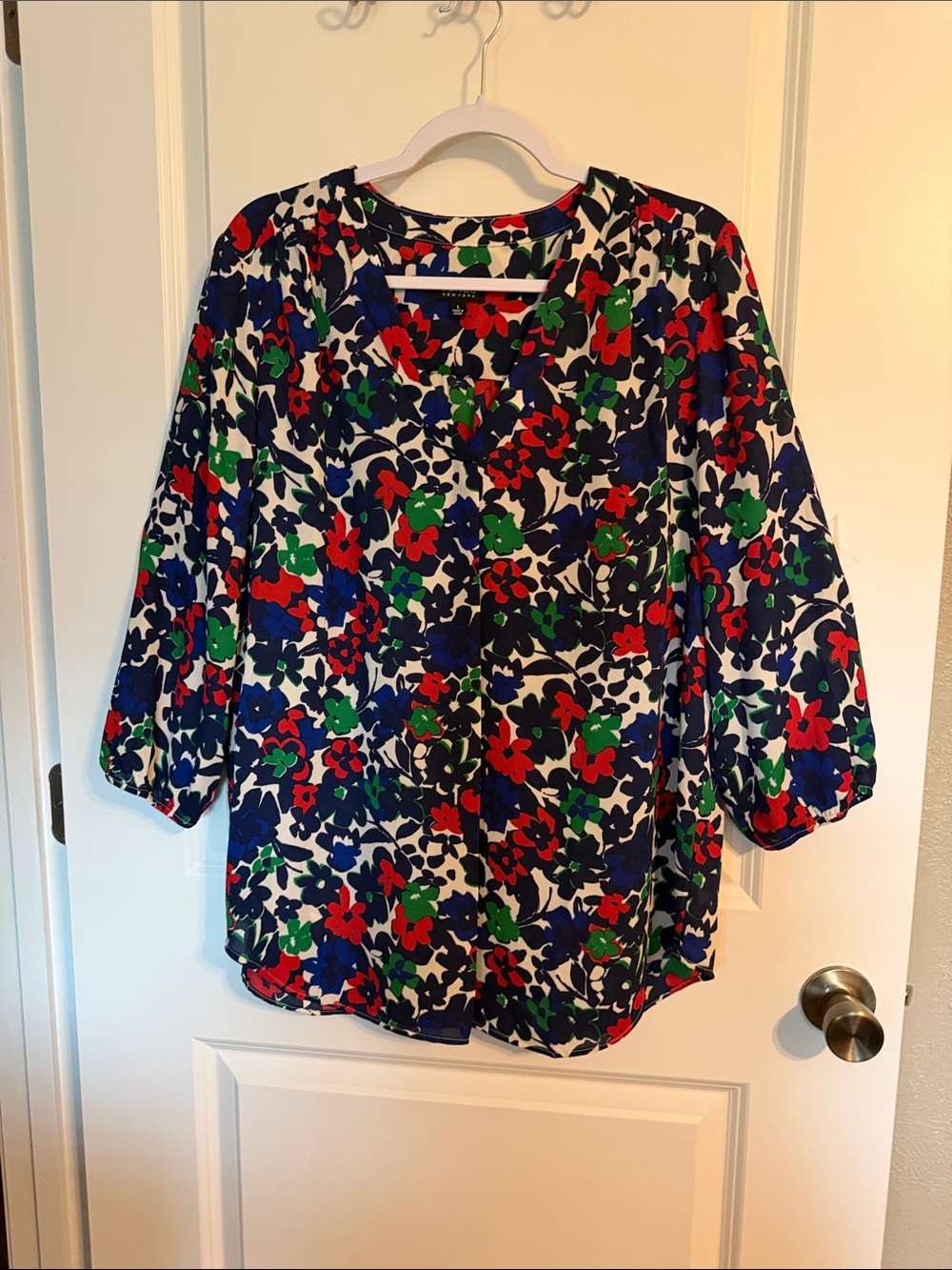 Jones New York Floral V-Neck Blouse in Red, Blue & Green